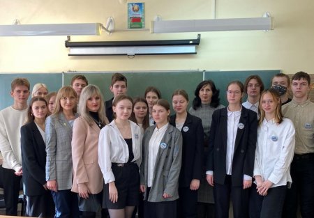 Встречи молодых адвокатов Гродненской областной коллегии адвокатов с учащейся молодежью в преддверии Дня Конституции Республики Беларусь