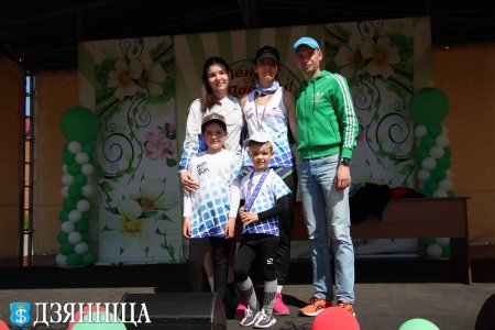 Семья адвокатов участвовала в легкоатлетических забегах, посвящённых Дню Победы
