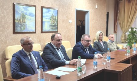 ������� �������� �������� ����������� � ������������ ���� � ��������� ��������